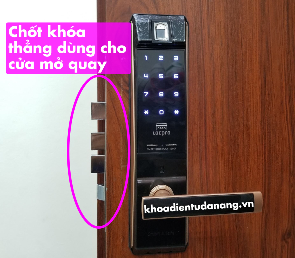 chốt-khóa-thẳng-dùng-cho-cửa-mở-quay