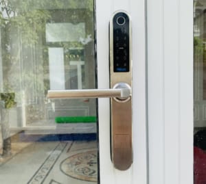 khóa PHGLock FP5331 bạc thực tế