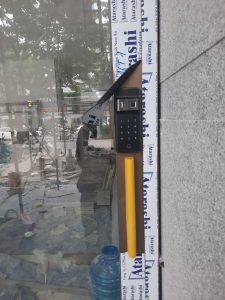 khóa cửa nhôm xingfa mở lùa