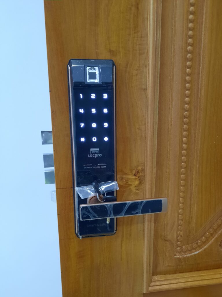 khoa Locpro K300F nha mr. Dung(2)