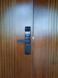 khoa dien tu yale cho năm 2023