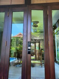 lắp đặt khóa locpro k300