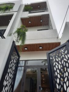  lắp đặt khóa nhà anh Minh(3)