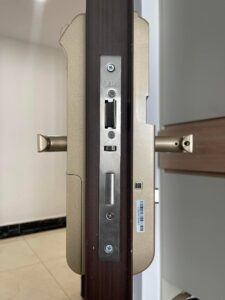 hoàn thiện khóa Yale