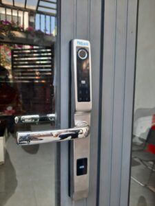 khóa PHG FP5293 cửa nhôm thân nhỏ