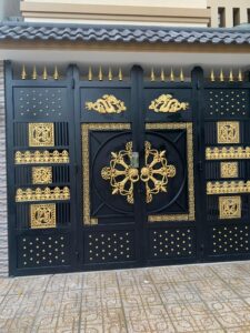 khóa cửa cổng