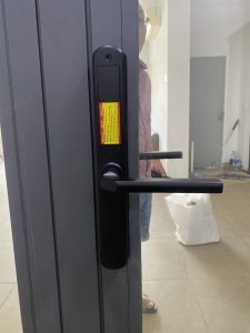 Khóa azt-01