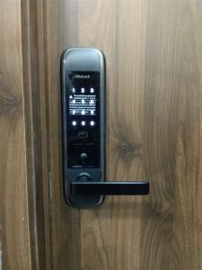 Khóa winlock st 300 cửa gỗ