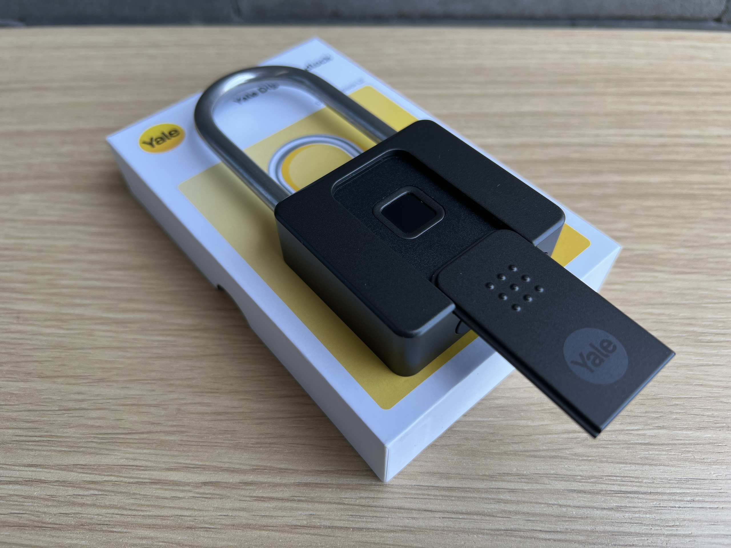 ổ khóa digital padlock vân tay