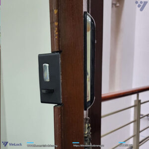 lắp đặt khóa winlock