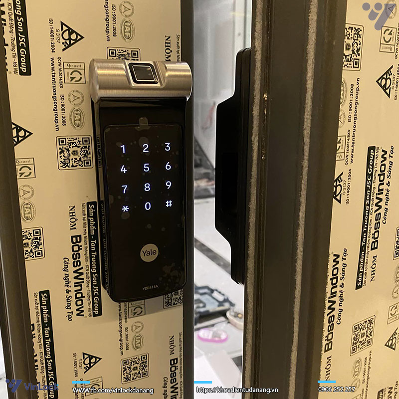 khóa Yale cho cửa nhôm