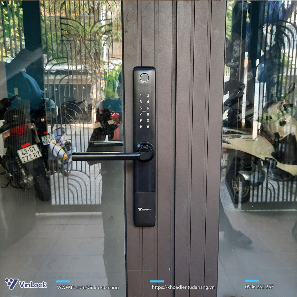 Khóa cửa nhôm winlock