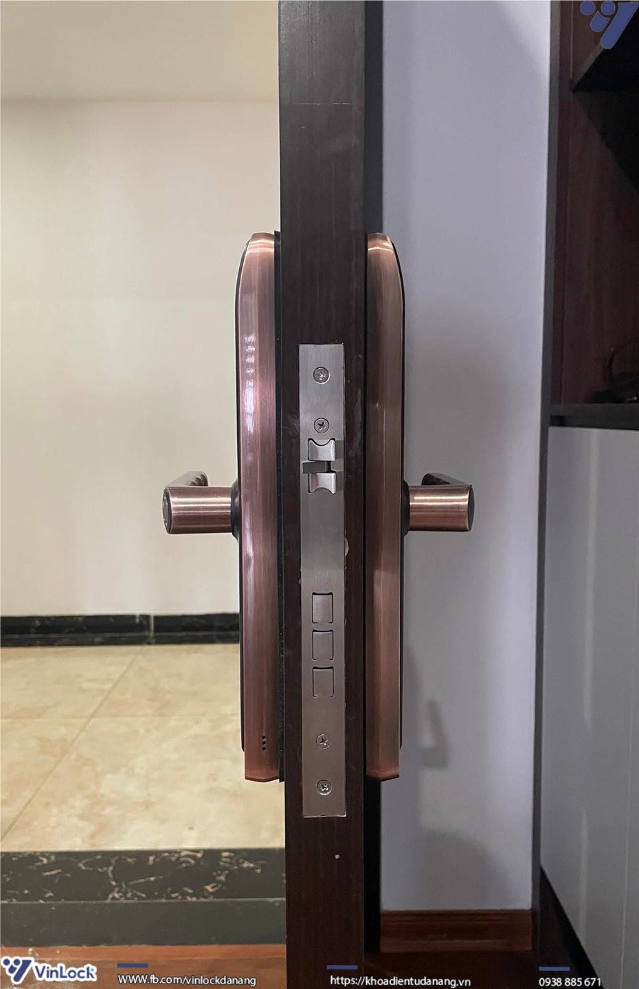 Khóa điện tử Winlock TT-360W (màu đồng) 