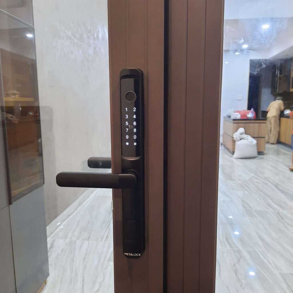 KHóa cửa nhôm MetLock azt-24