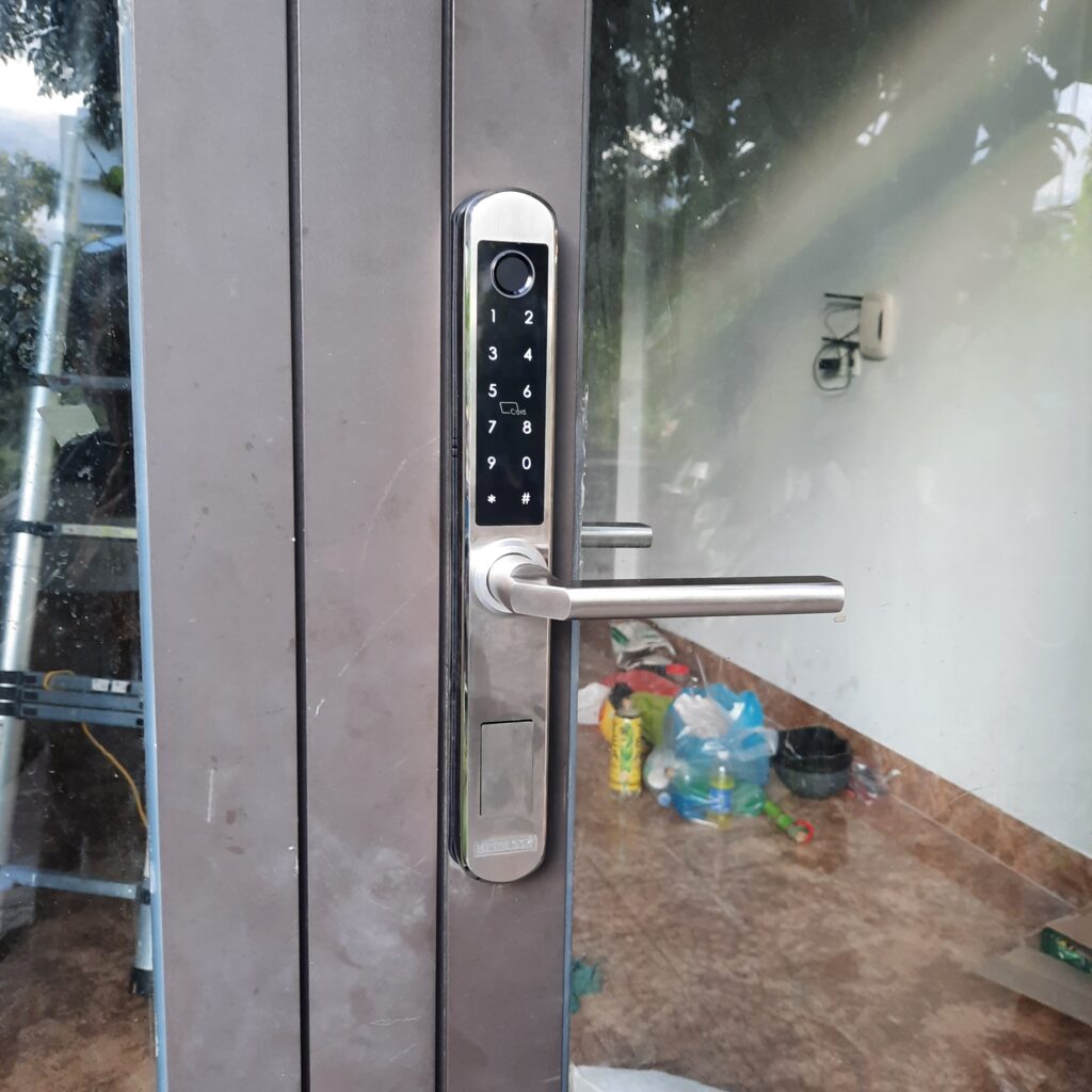 Khóa metalock điện tử