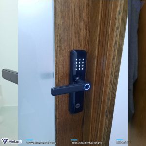 khóa điện tử yale