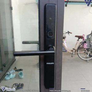 Hình ảnh thi công thực tế Khóa vân tay Philips DDL608-5HWS