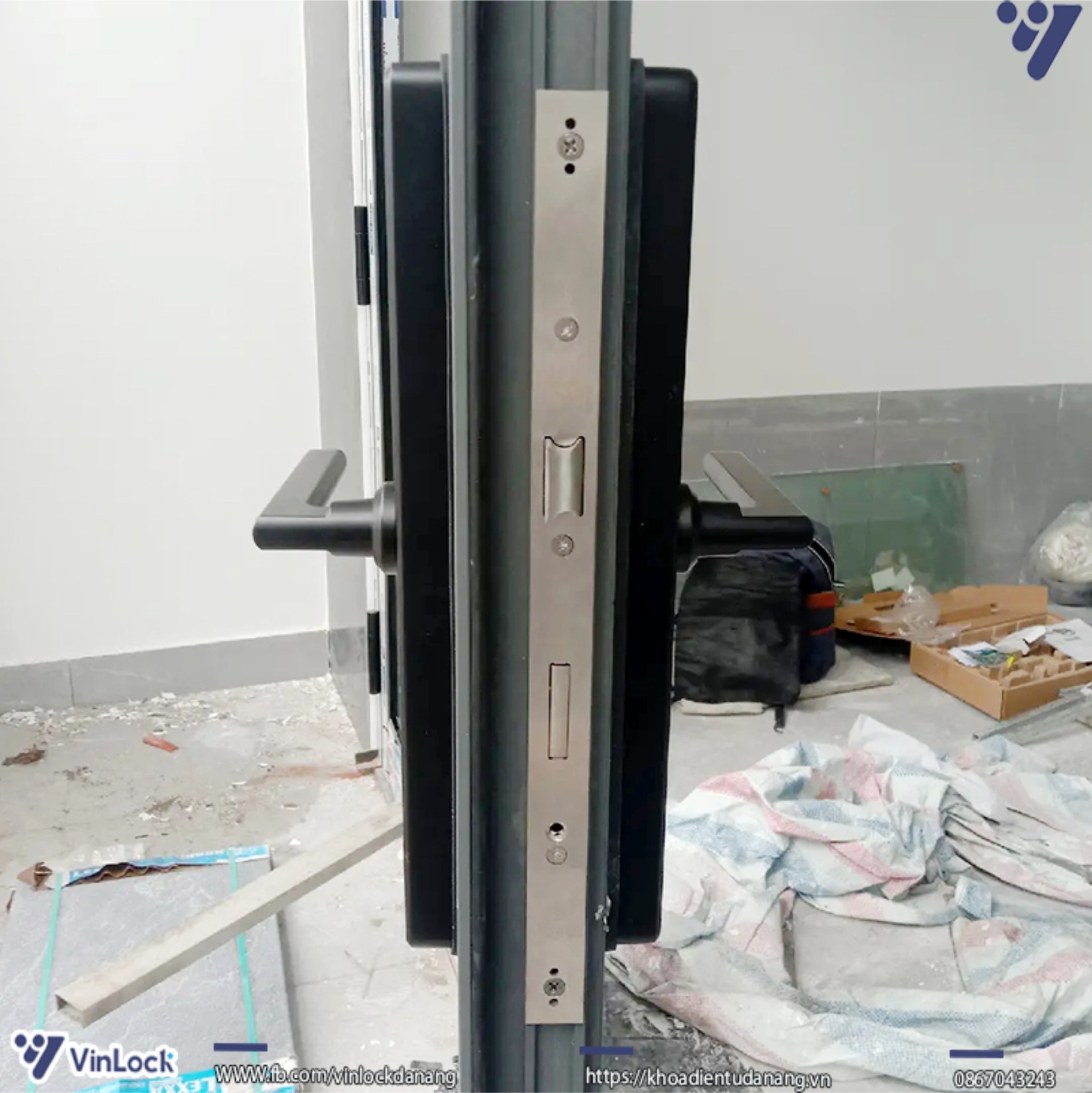 Hình ảnh bộ phận ruột khóa