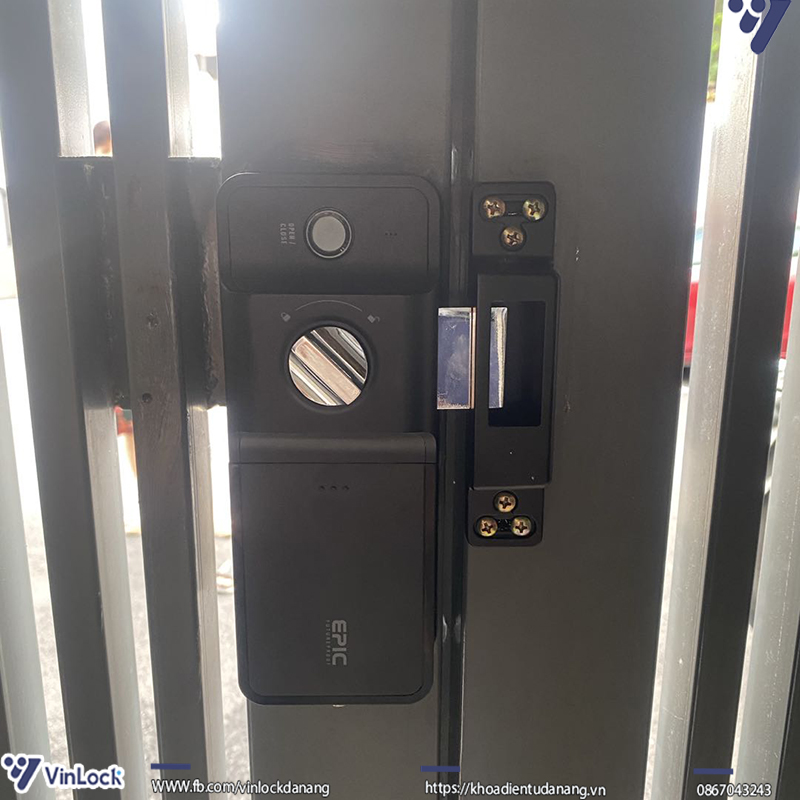 Mặt trong của Khóa vân tay Epic ES-F501D