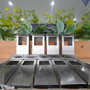 Hộp bảo vệ thiết bị kiểm soát ra vào Hikvision