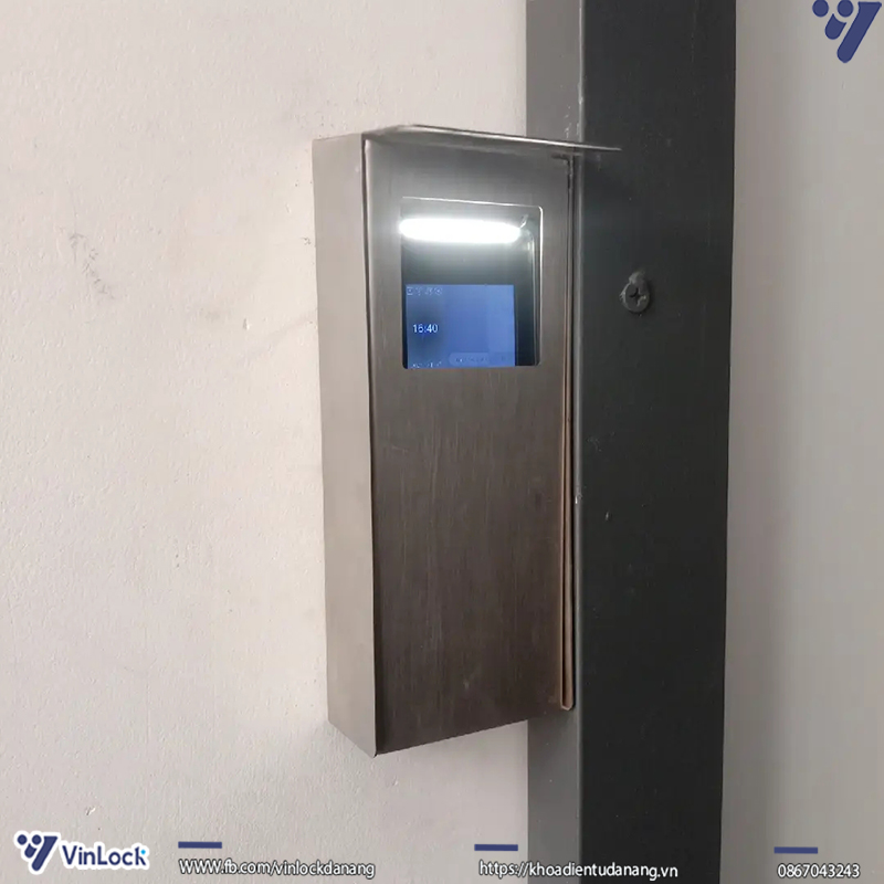 Hộp che mưa thiết bị kiểm soát ra vào Hikvision