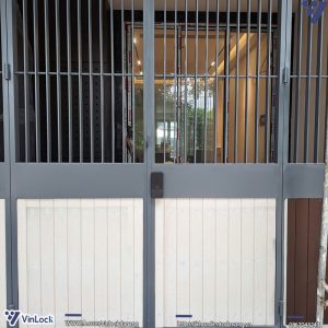mặt ngoài khóa khi lắp lên cửa