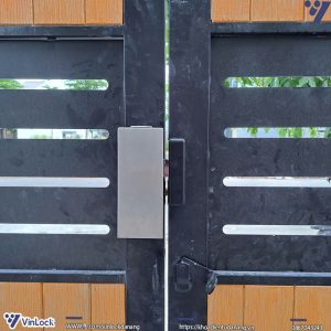 Hộp bảo vệ mặt trong khóa