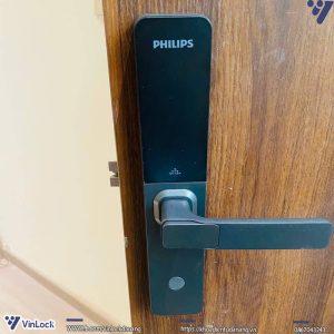 Mặt trong khóa Philips DDL615-5HBS khi lắp đặt lên cửa