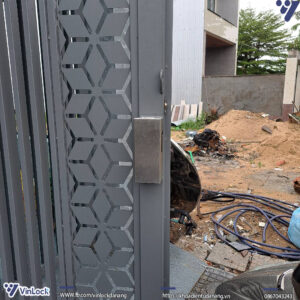 hộp bảo vệ inox mặt trong khóa